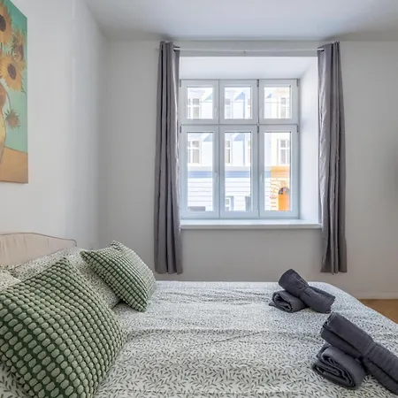 Central Premium Apartment With Balcony Vienna Exterior photo