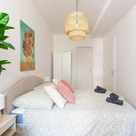 Central Premium Apartment With Balcony Vienna Exterior photo